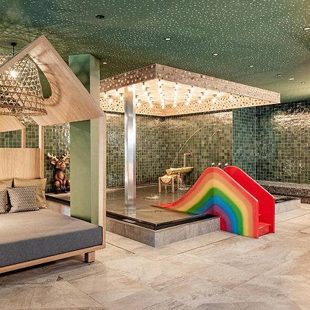Alpine Luxury Spa Resort Schwarzenstein Lutago Bagian luar foto